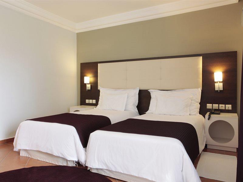 Tui Suneo Kenzi Europa Agadir Kültér fotó A room at the hotel