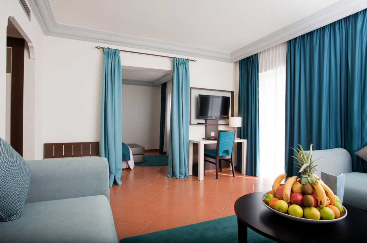 Tui Suneo Kenzi Europa Agadir Kültér fotó A suite at the hotel