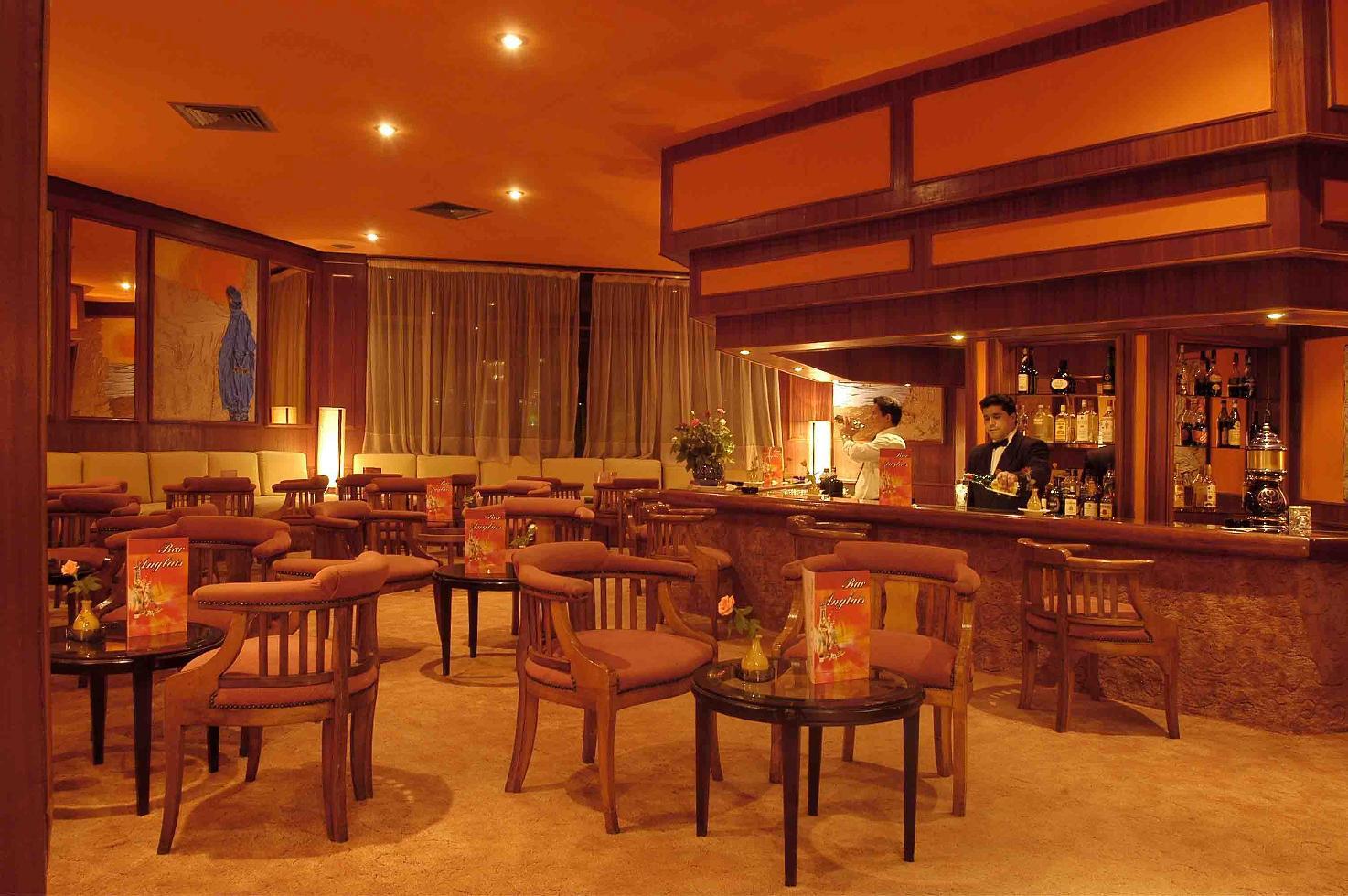 Tui Suneo Kenzi Europa Agadir Kültér fotó The bar at the hotel