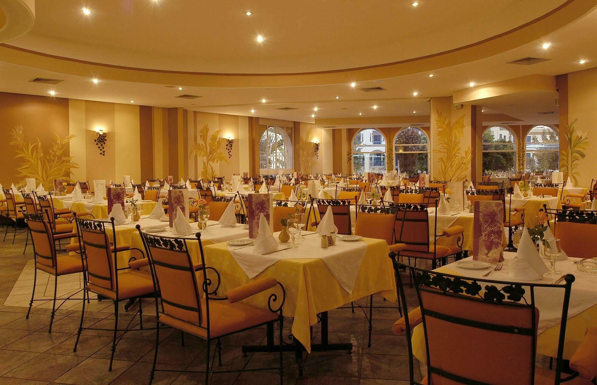 Tui Suneo Kenzi Europa Agadir Kültér fotó Restaurant
